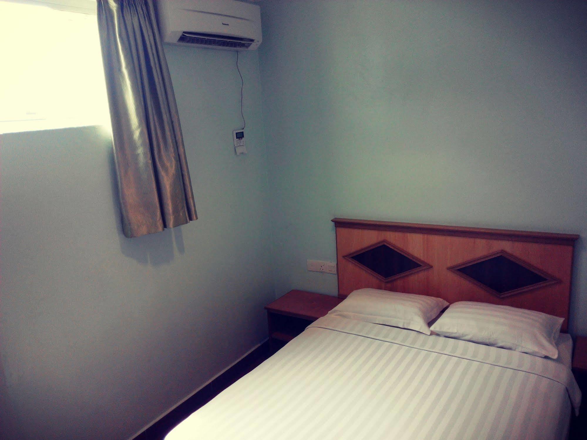 Chicwan Inn Bintulu Exterior photo